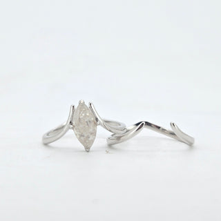 The Selene Breast Milk Inclusion Split Stacker Ring