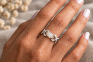 The Elara Breast Milk Inclusion Ring