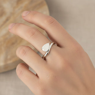 The Meander Breast Milk Inclusion Ring