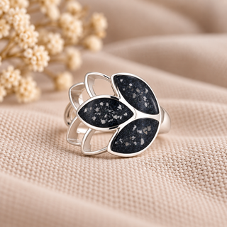 The Elowen Ashes Inclusion Ring