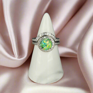 green leaf Violet Stacker Ashes Inclusion Ring