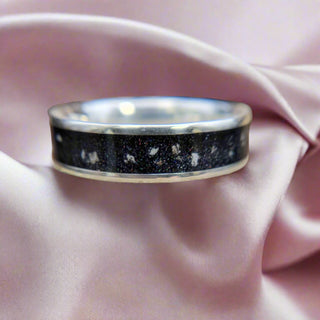 Mid Channel ring with ashes in iridescent black sparkle.jpg